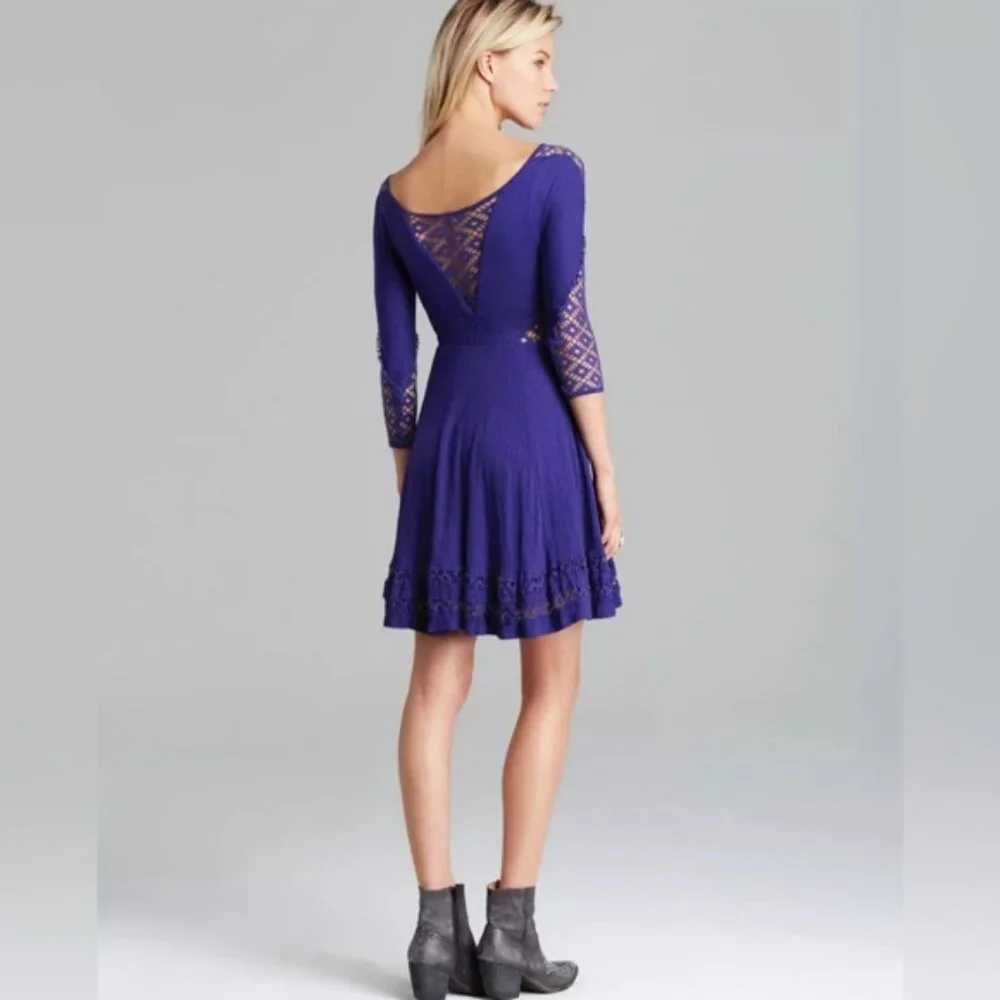 NEW FREE PEOPLE “To The Point”‎ VIOLET MINI Dress w/Crochet Inset F017Z898 Sz XS